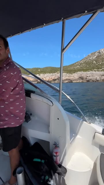 A bordo ao longo da costa